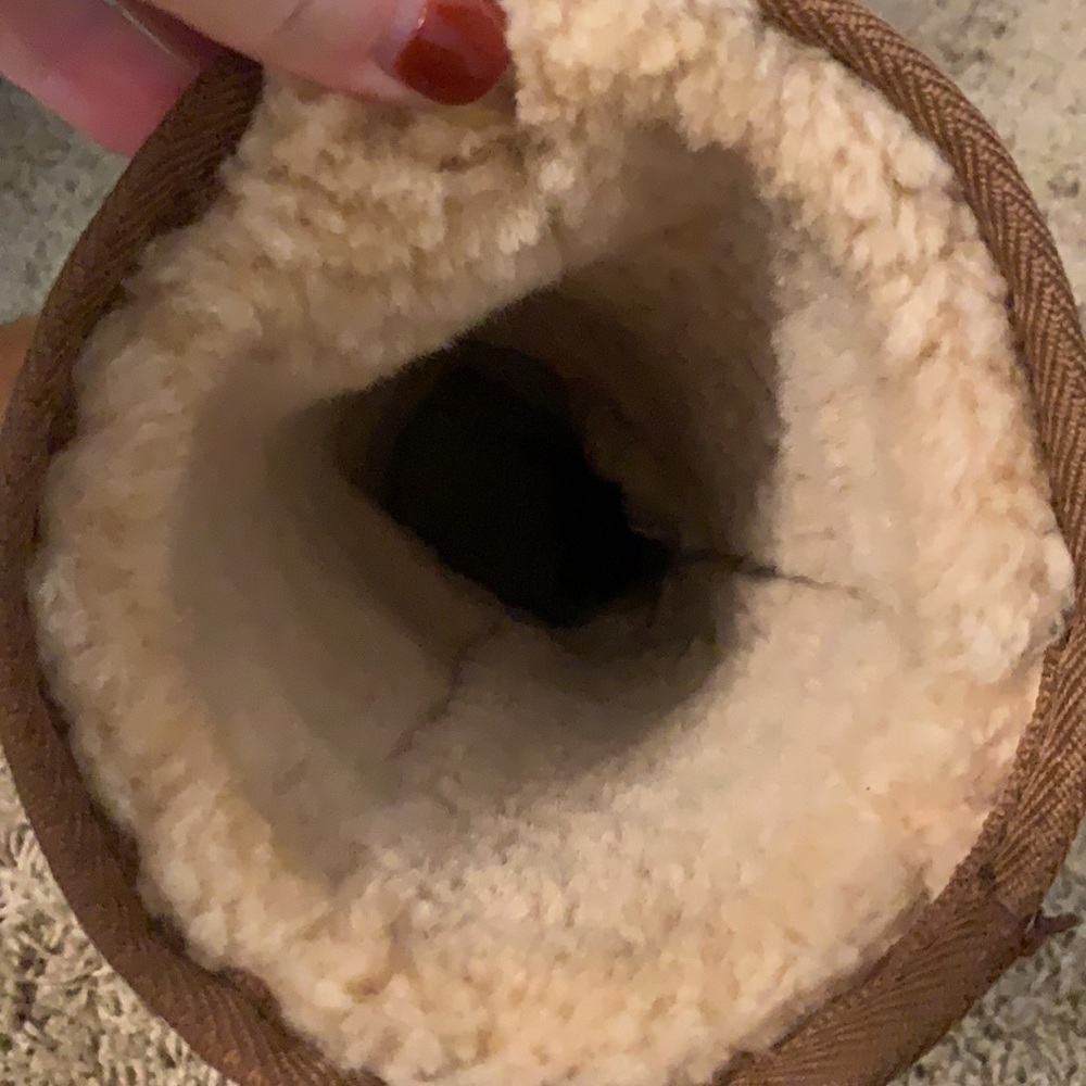 UGG boots - Picture 5 of 6